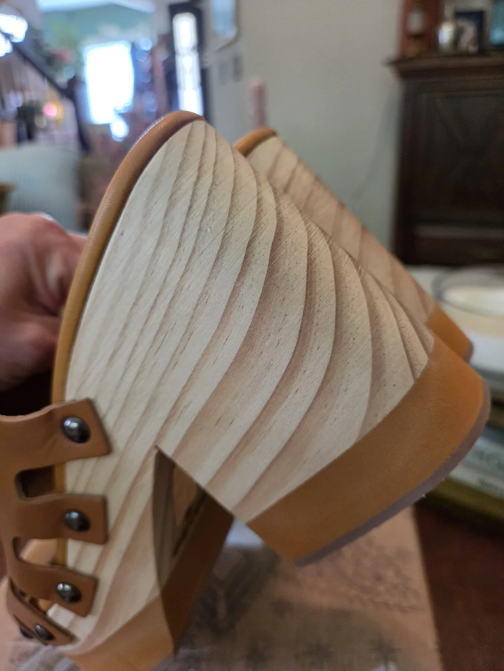 Free People Cassis Clogs Tan Leather Platform Heels Size 38/7.5 New in Box
